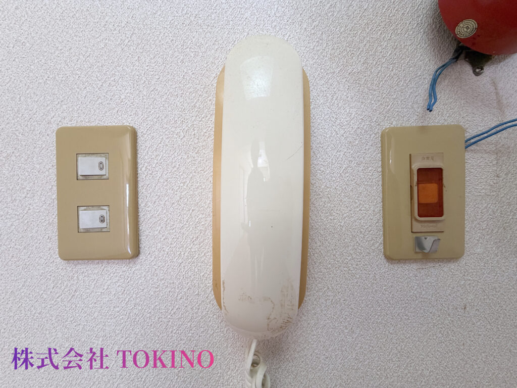 インターフォン