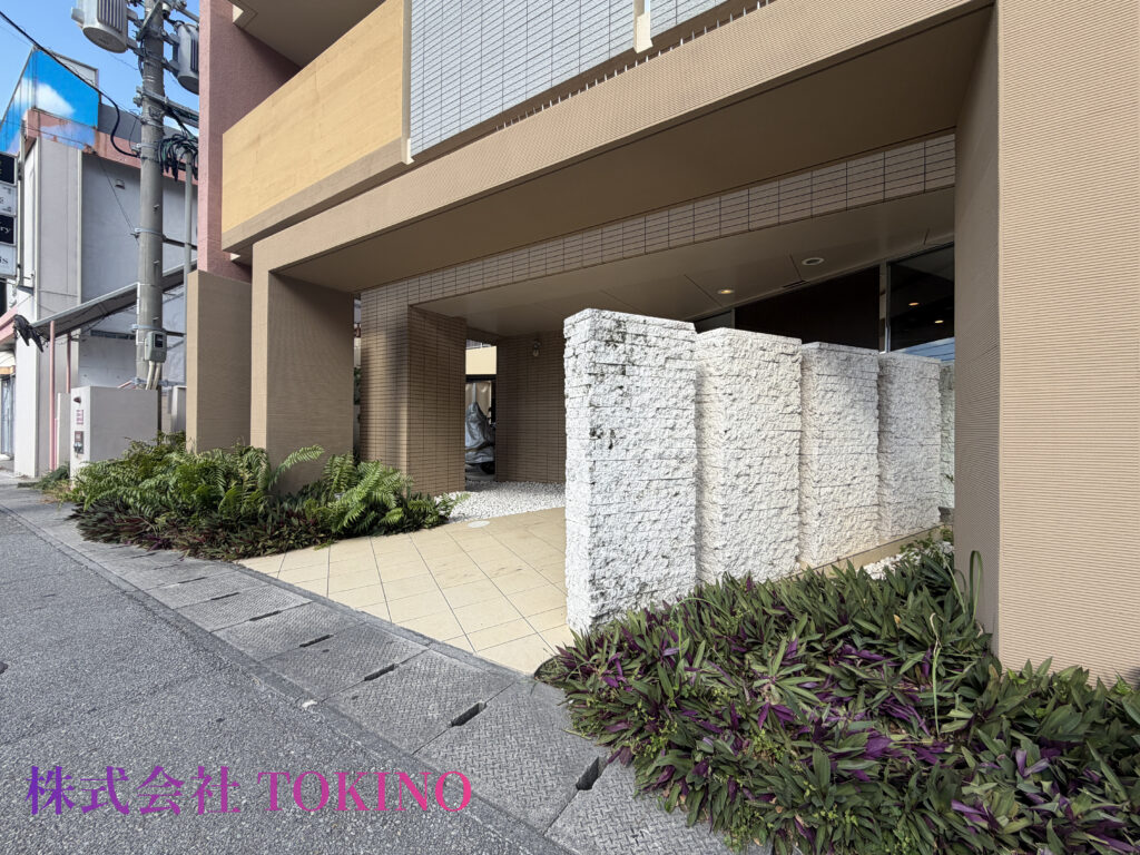 建物入り口