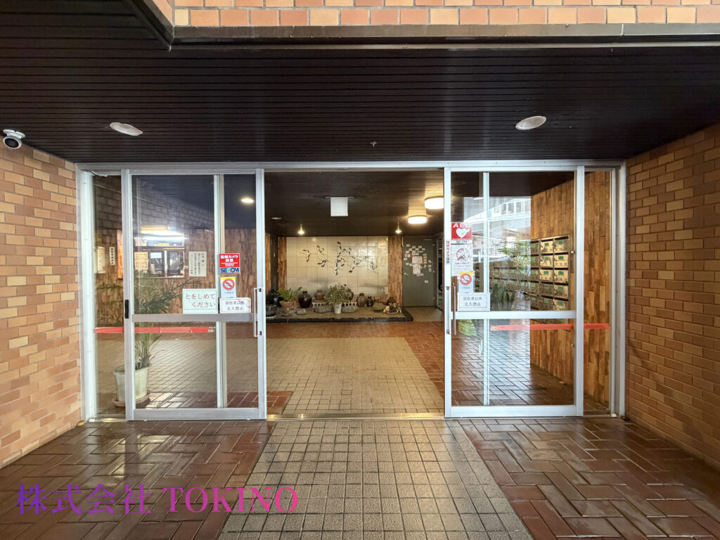 建物入り口