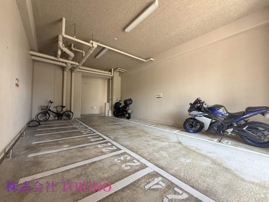 駐輪場